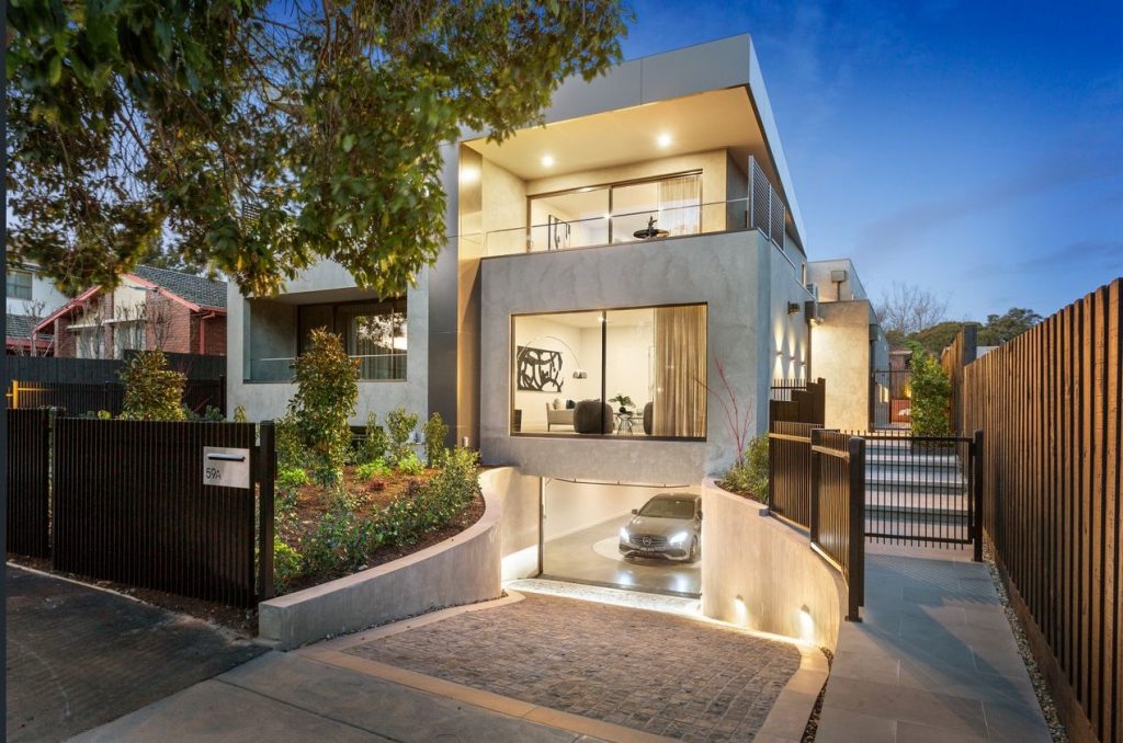 Glen Iris